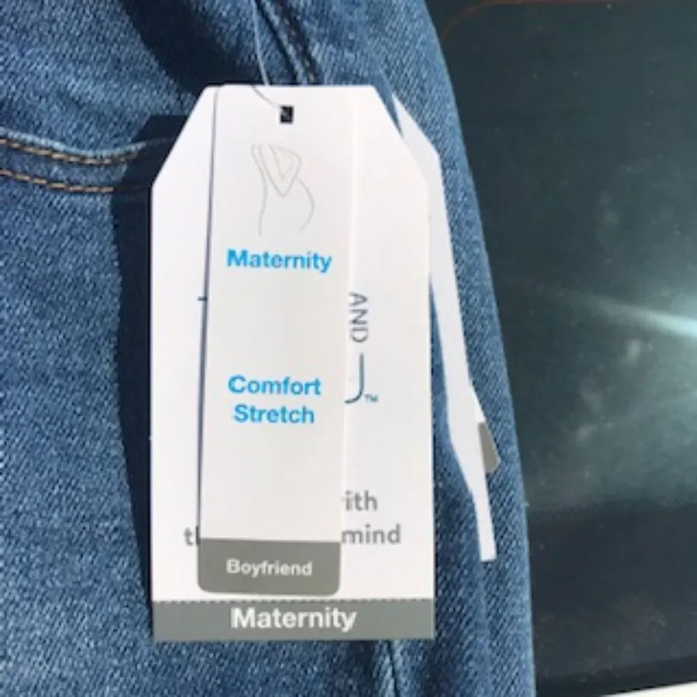 Size: Medium {8-10} . Women's Boyfriend Maternity Jeans . New . {2} Pair Bundle - Picture 4 of 4